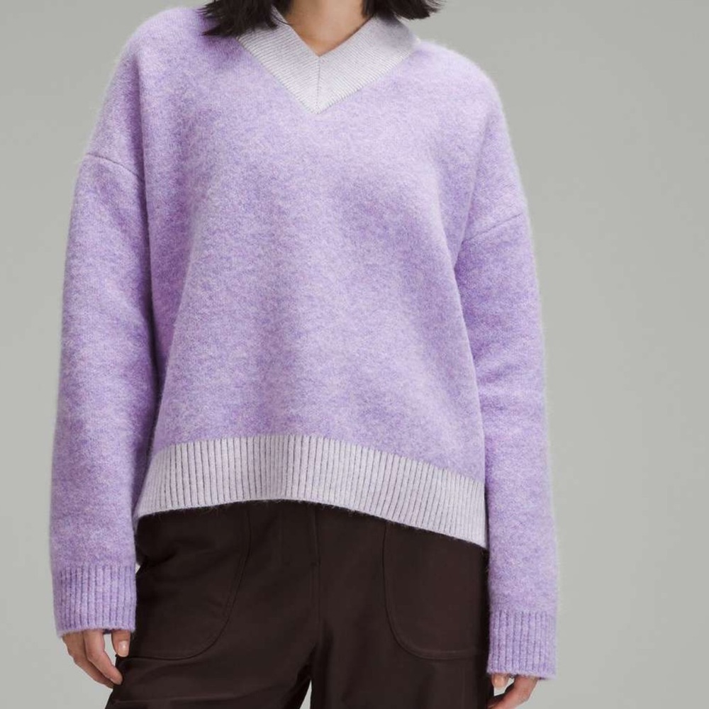 Lululemon Alpaca Wool-Blend V-Neck Sweater in Heathered Digital Lavender
